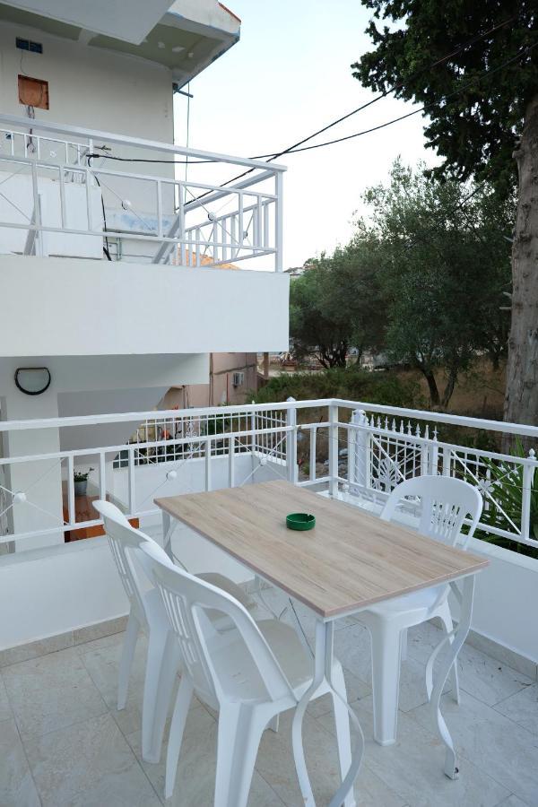 Villa Allkushi Sarande Bagian luar foto